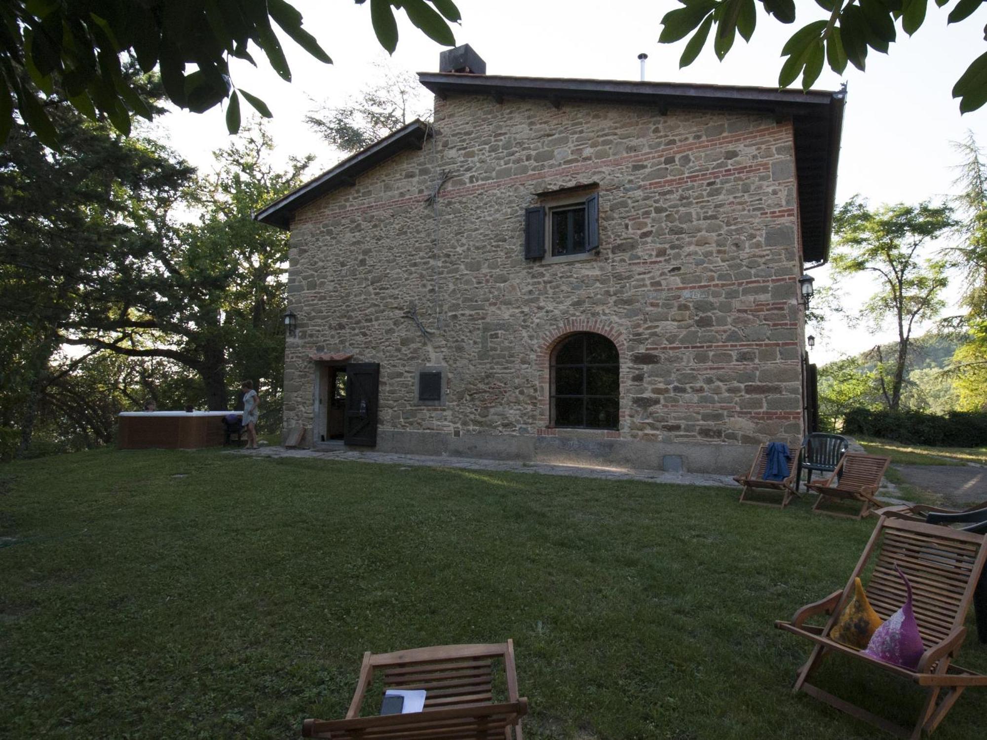 Naturemugello Oasi Naturista Dicomano エクステリア 写真